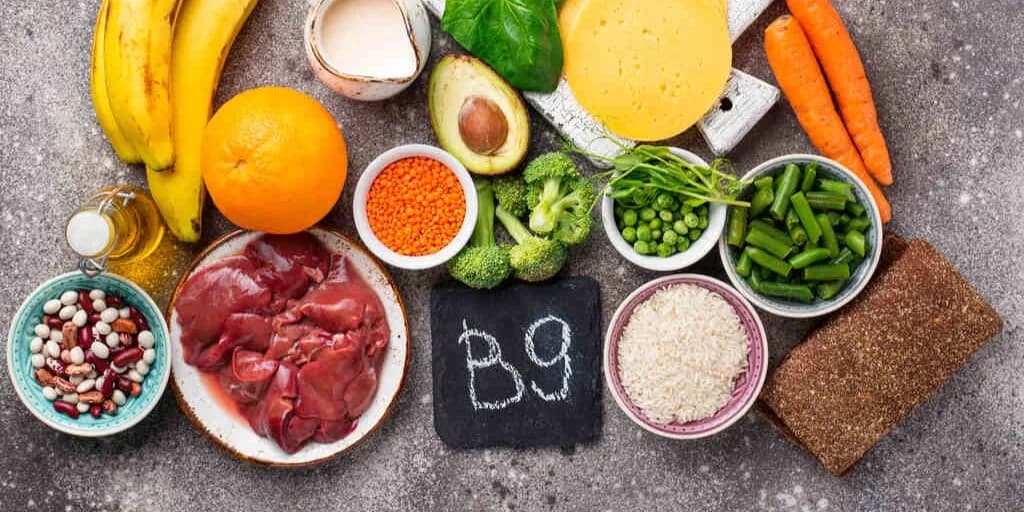 Brak kwasu foliowego objawy - poznaj niepokojące sygnały organizmu